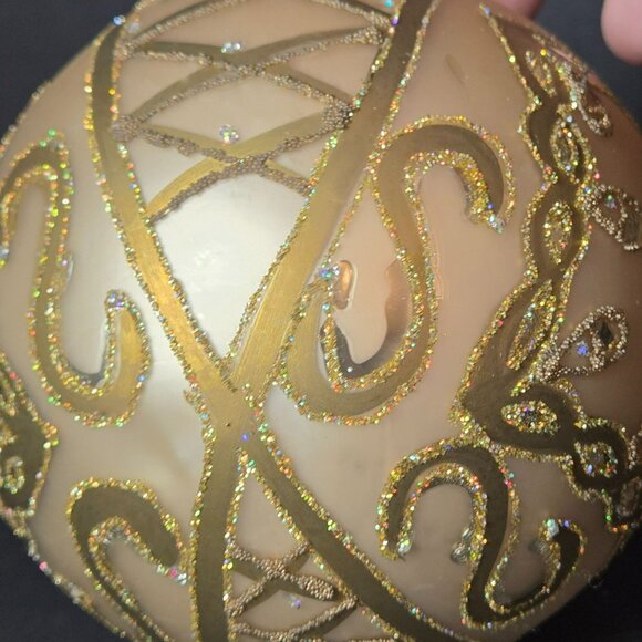 Frontgate Gold Glass Ornament Hand Decorated Swirls Gemstones Glitter 4 Inch - Picture 6 of 8